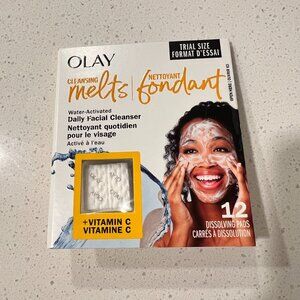 Olay Melts Water-Activated Daily Facial Cleanser With Vitamin C, 12 CT Brand New
